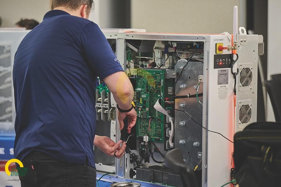 solar_inverter_repair_5.jpg